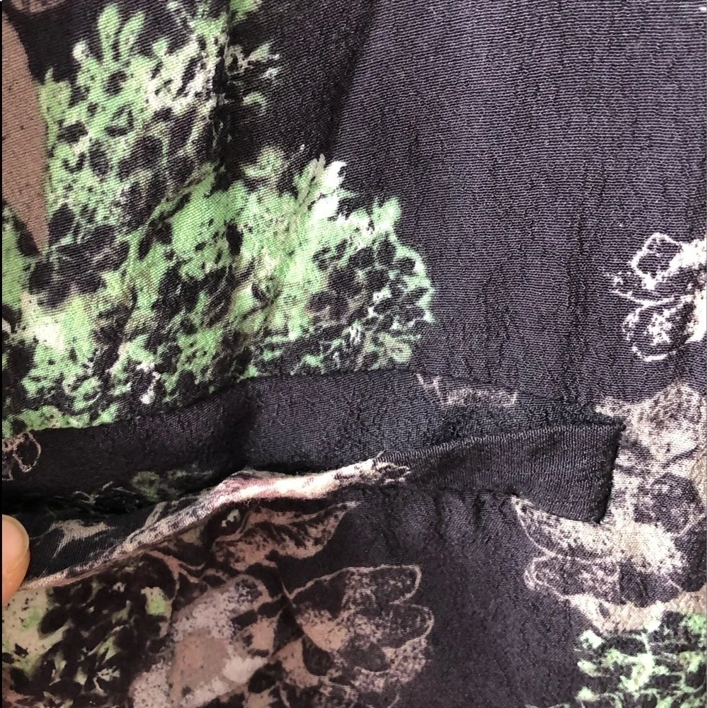 Frenchi Cropped Floral Jacket